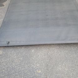 Tonneau Cover 