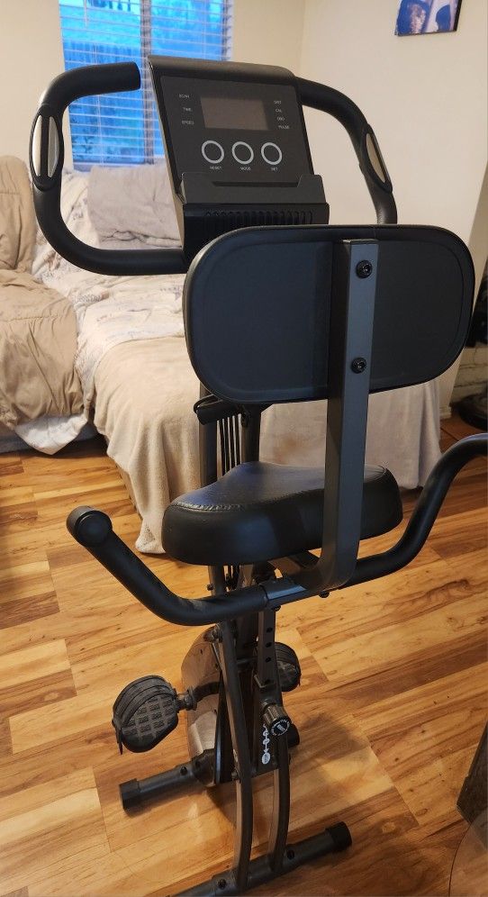 Bike Exercise Machine. Excellent Condition