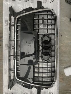 2013 Audi Q5 Genuine Front Grill, Parrilla De Alfrente