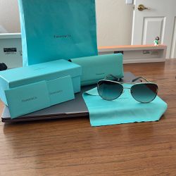 Tiffany & Co Diamond Point TF3066 Gold/Blue 