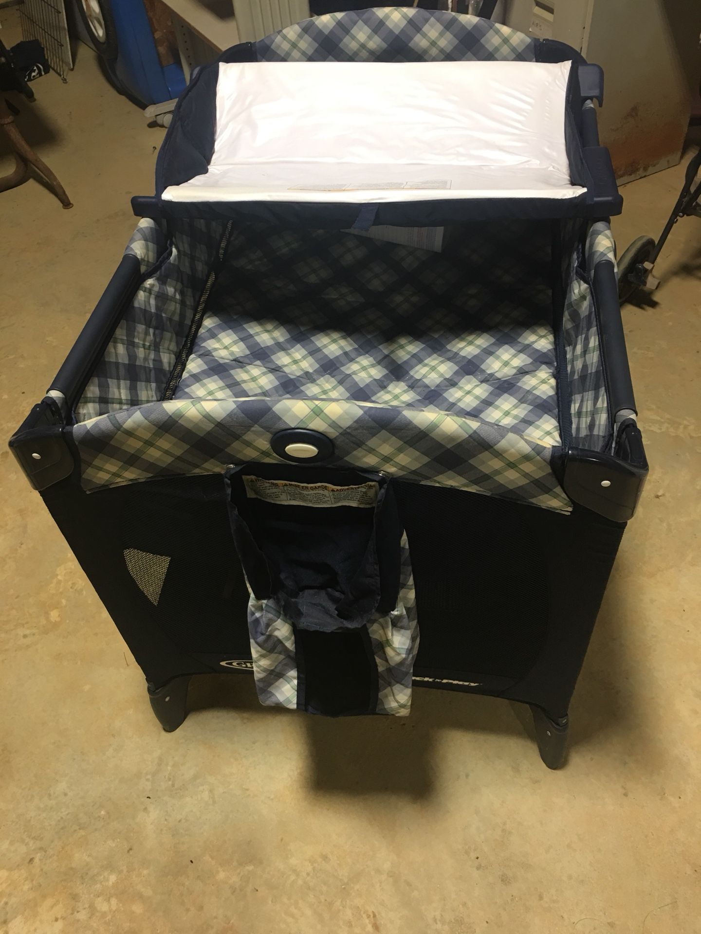 Pack & Play