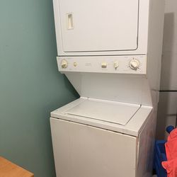 Stacked washer (pick up only