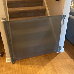 Dog Or baby gate Retractable 