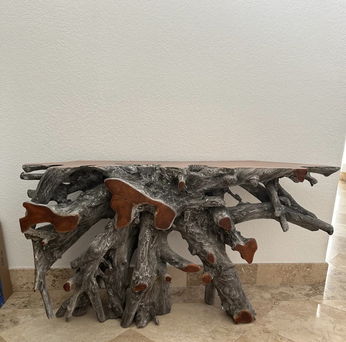 Root Console Table