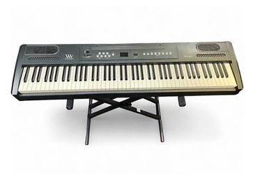 Williams Allegro 88 weighted key Piano