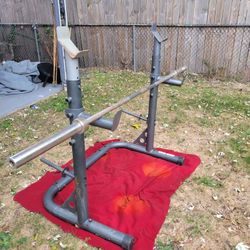 WEIDER SQUAT RACK/ SAFETY HOOKS/ 2 STORAGE HORNS.     7' 45LB OLYMPIC BAR WITH CLIPS 
11525 S HALSTED DUNKIN DONUTS/7111 S WESTERN WALGREENS 
110$ CAS
