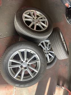 Range Rover Wheels & Tires 5x120 - Pirelli Tires Set