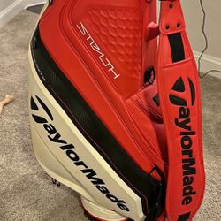 Taylormade-Stealth-Golf-Club-Set