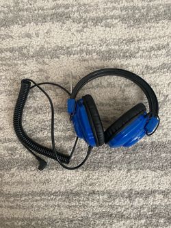 Lakeshore classroom headphones
