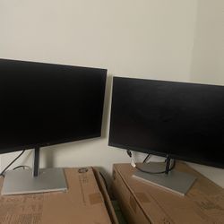 TWO HP MONITORS FOR THE PRICE OF 1