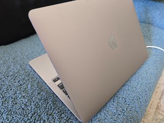 2022 MacBook Pro A2338,M2 ,8Gb,256Gb,13” LCD, AC Charger, Good Condition,Space Grey Color,Office 2022,Tahoe MAC OS for Great Promo