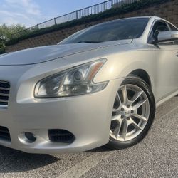 2009 Nissan Maxima
