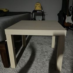 IKEAs Mini Table