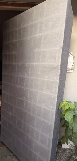 Free Twin size box spring