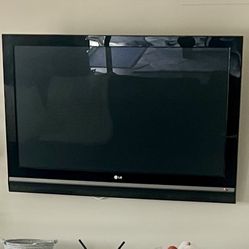LG PLASMA TV - 50”