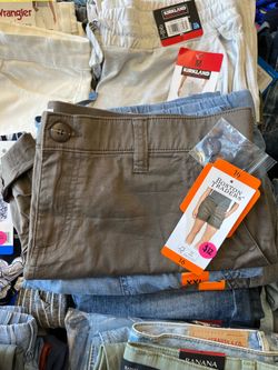 Boston Traders Women’s cargo shorts