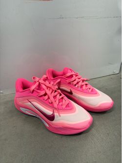 Size 7  Aone hyper pink