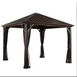 Brand New Outdoor Gazebo 10x10 Installation Available