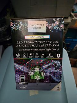 Brand New Led Projector Set With 3 Spot Lights And Speaker."CHECK OUT MY PAGE FOR MORE DEALS "