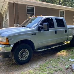 2001 Ford F-250 - Starts And Runs 81k Miles