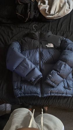 North face puffer jacket