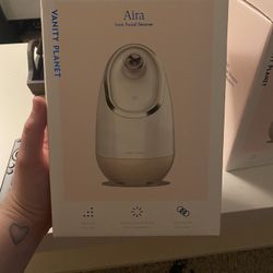 Aira Facial Steamer 