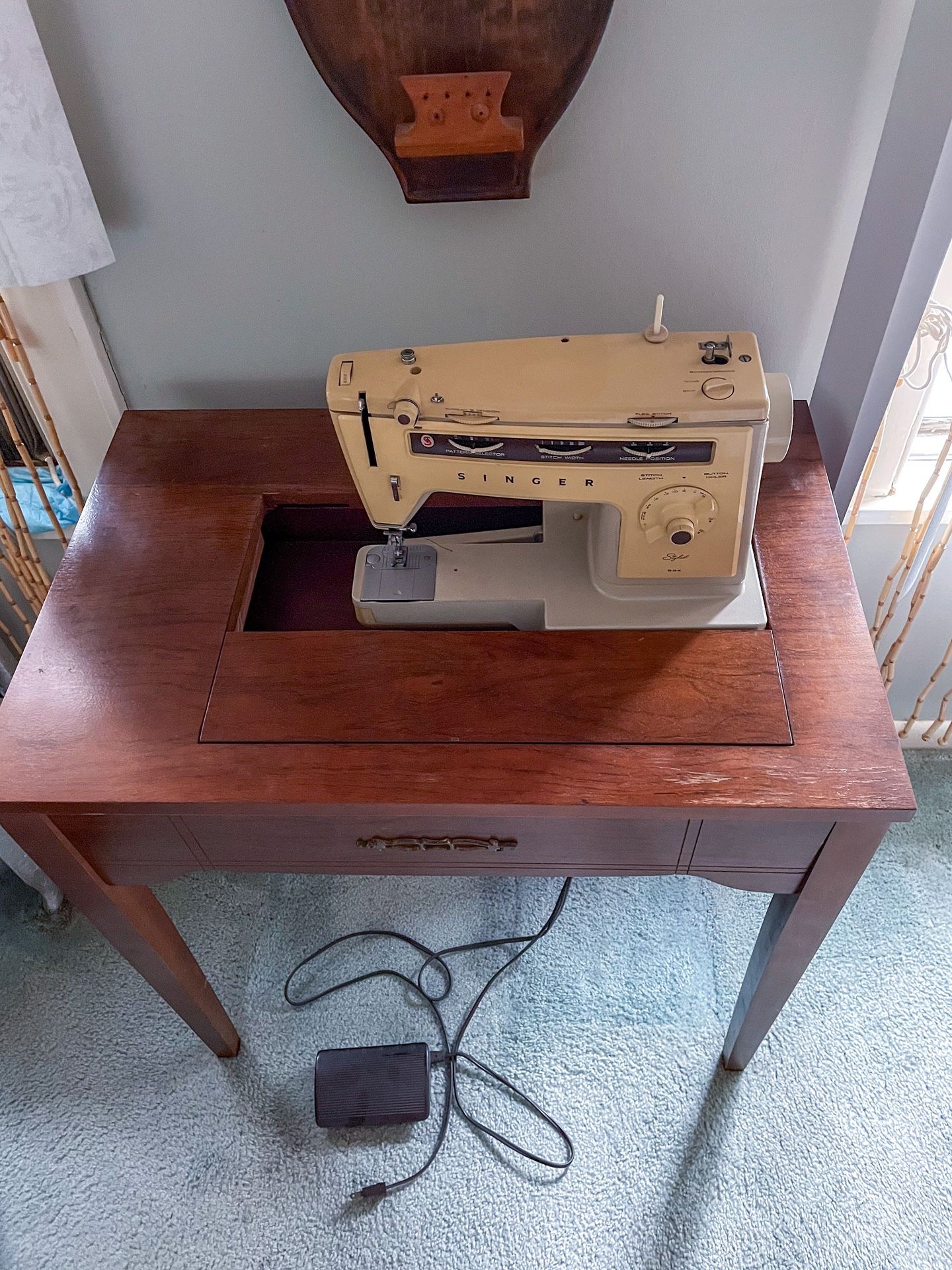 Vintage Singer Sewing Machine Table