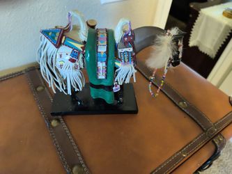 Trail of painted ponies