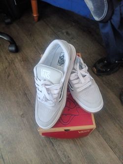 BRAND NEW MEN'S VANS