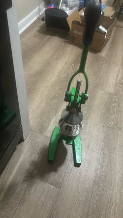 Press squeeze juicer