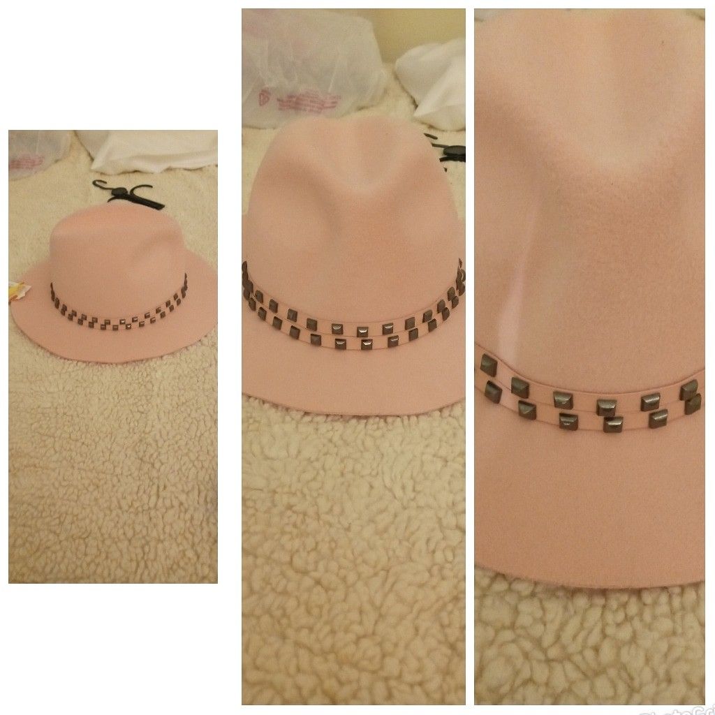 Pink hat $8