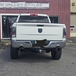 2011Ram 1500 5.7 Hemi 