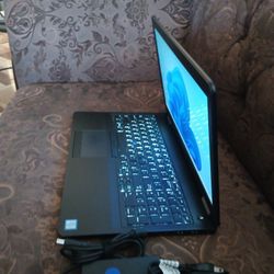 Laptop Dell Latitude E5570-core i5-8gb Ram-128gb HD SSD Solid-go-od For Studen-ts.