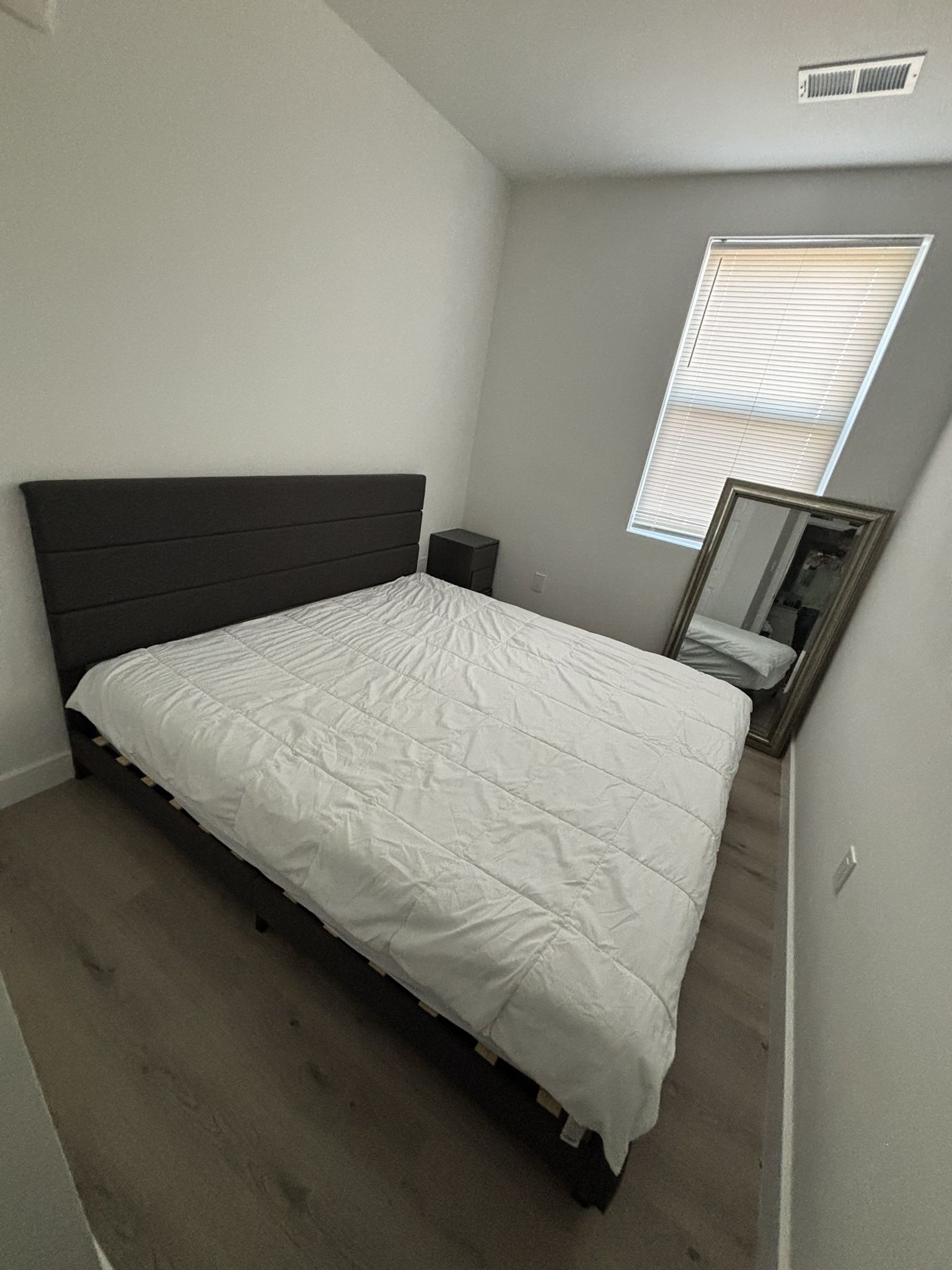 King Size Linen Bed Frame (only the frame )