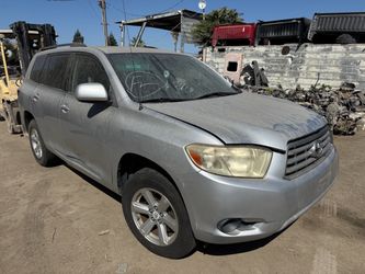 2009 Toyota Highlander v6 ***for parts only***