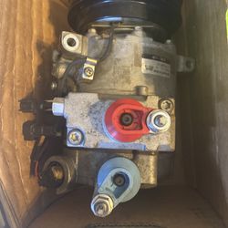 Denso (contact info removed) A/C Compressor with Clutch
