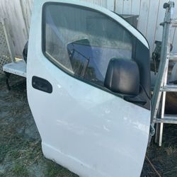 Nissan MV 200 Passenger Door 