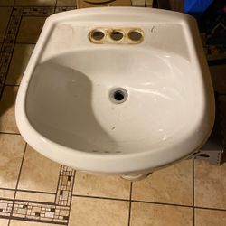 Glacier Bay Bathroom Pedestal Sink