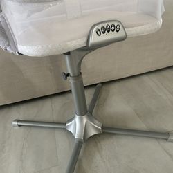 Halo Swivel Bassinest 