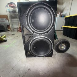 JL audio  W6 12 In Probox