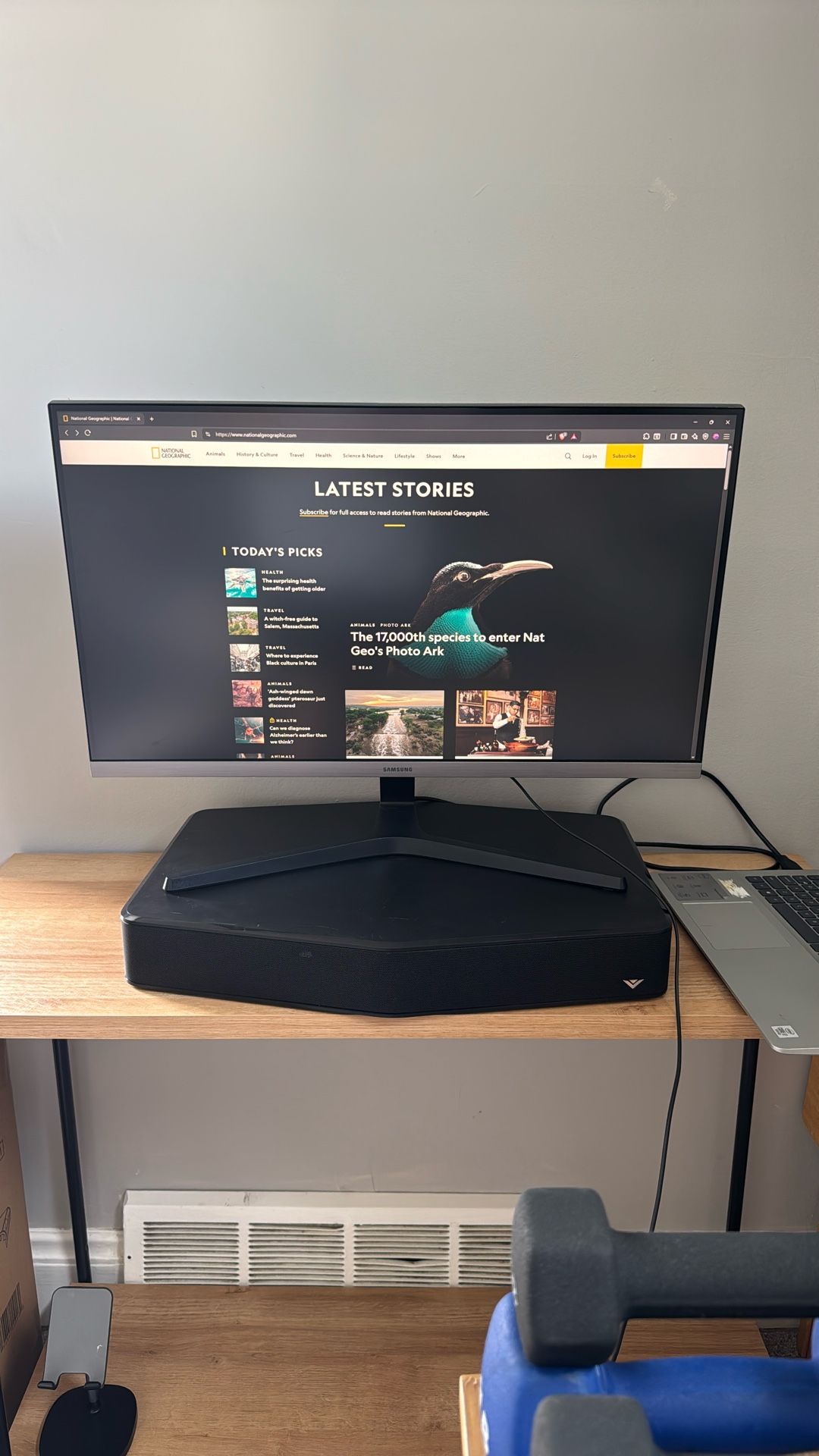 Samsung U28R550UQN 28" Class IPS 4K 3840 x 2160 UHD Monitor