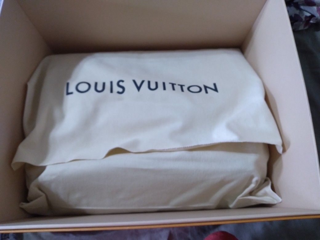 Real Louis Vuitton Gracefull MM. Make Me An Offer