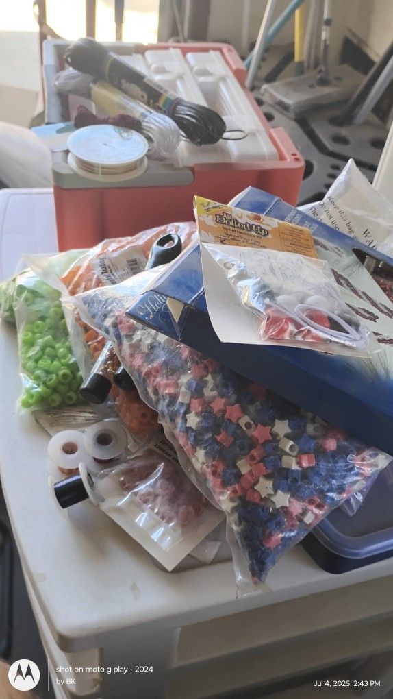 Beads (Crafts)