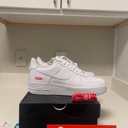 Supreme Nike AF 1