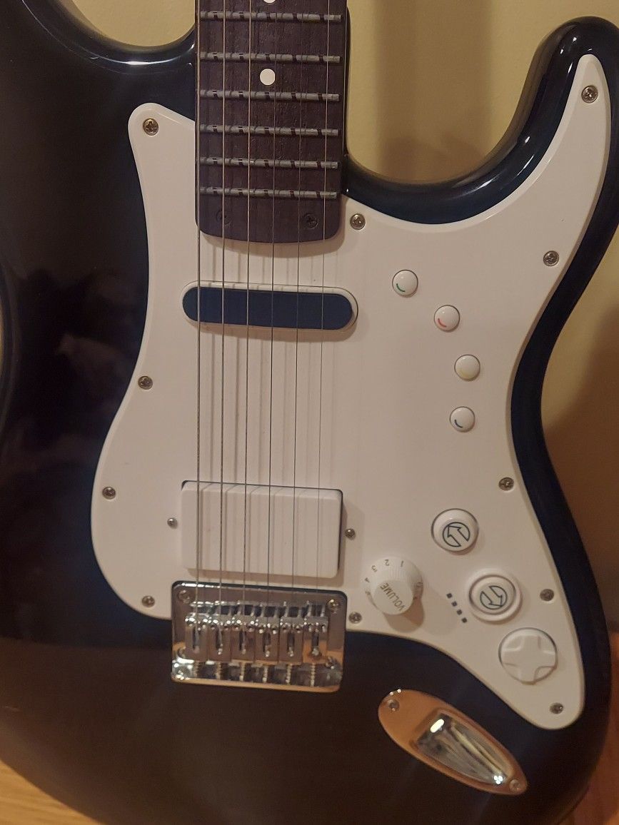 fender squier strat pr1186 guitar and rock band controler