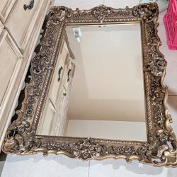 Mirror Nice For Living room Entry Area Or Dinning Room 