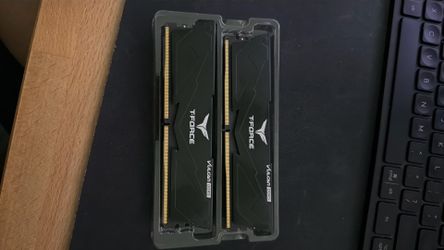 2*8 GB DDR5 RAM