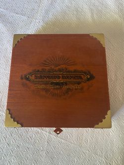 Men’s Accessory Box