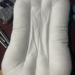 Snuggle Me Infant Pillow