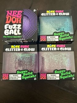 Needoh nice cube glitter and clow